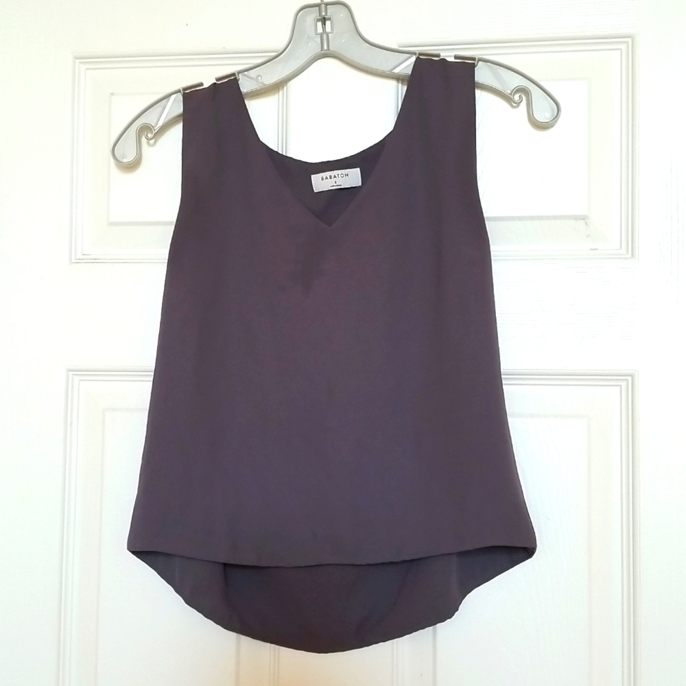 Woman's  Top